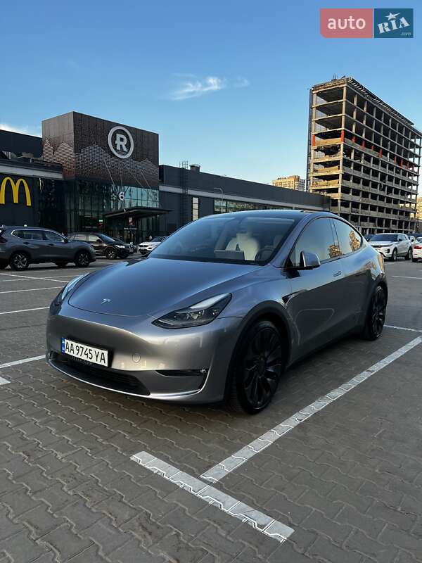 Внедорожник / Кроссовер Tesla Model Y 2023 в Киеве фото 22 Внедорожник / Кроссовер Tesla Model Y 2023 в Киеве