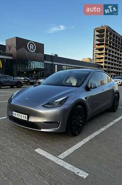 Внедорожник / Кроссовер Tesla Model Y 2023 в 