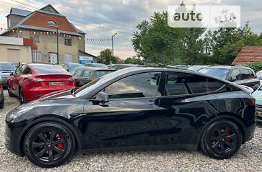 Позашляховик / Кросовер Tesla Model Y 2022 в 
