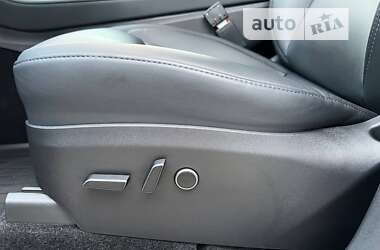 Позашляховик / Кросовер Tesla Model Y 2022 в 
