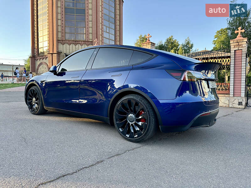 Внедорожник / Кроссовер Tesla Model Y 2022 в Кривом Роге фото 5 Внедорожник / Кроссовер Tesla Model Y 2022 в Кривом Роге