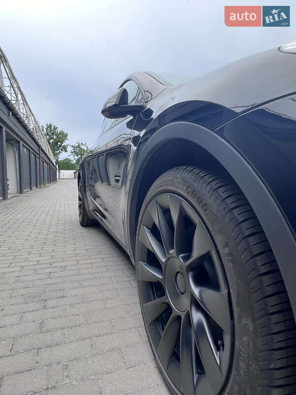 Внедорожник / Кроссовер Tesla Model Y 2022 в Львове фото 16 Внедорожник / Кроссовер Tesla Model Y 2022 в Львове
