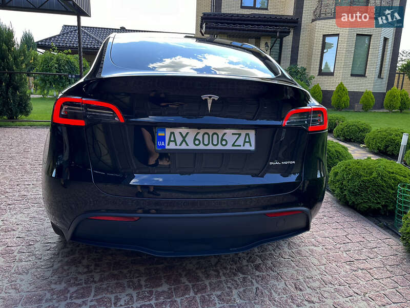 Внедорожник / Кроссовер Tesla Model Y 2023 в Харькове