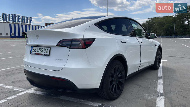 Внедорожник / Кроссовер Tesla Model Y 2022 в Одессе