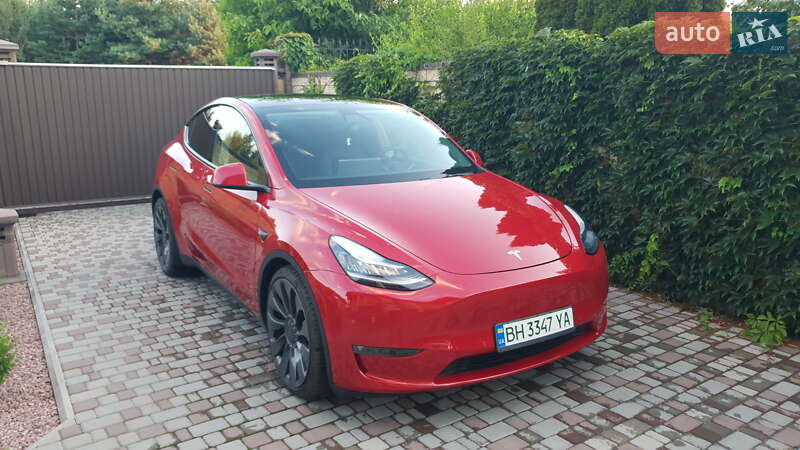 Позашляховик / Кросовер Tesla Model Y 2020 в Києві