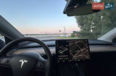 Внедорожник / Кроссовер Tesla Model Y 2023 в Киеве