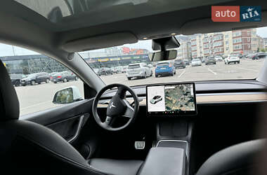Внедорожник / Кроссовер Tesla Model Y 2022 в 