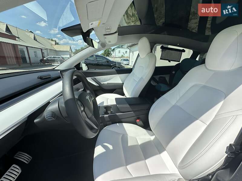Внедорожник / Кроссовер Tesla Model Y 2020 в Львове