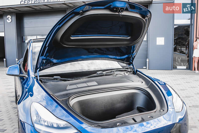 Внедорожник / Кроссовер Tesla Model Y 2020 в Хусте