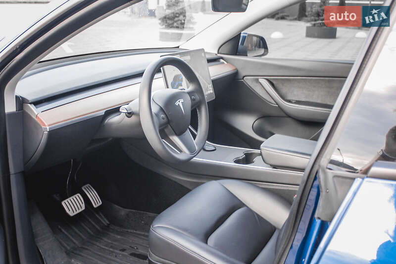 Внедорожник / Кроссовер Tesla Model Y 2020 в Хусте