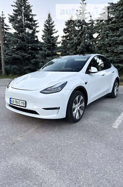 Внедорожник / Кроссовер Tesla Model Y 2021 в Киеве