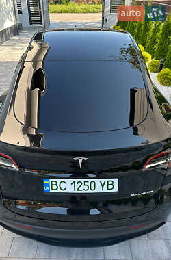 Внедорожник / Кроссовер Tesla Model Y 2021 в 
