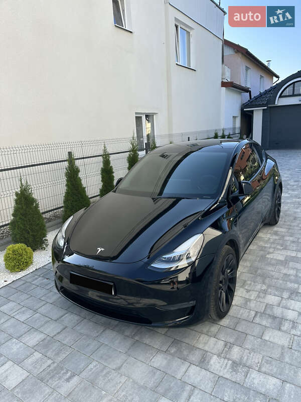 Внедорожник / Кроссовер Tesla Model Y 2021 в Дрогобыче