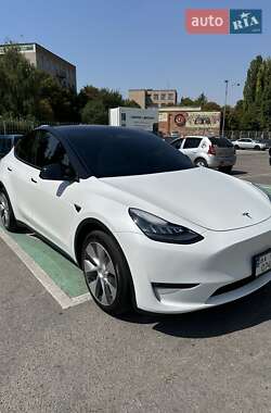 Внедорожник / Кроссовер Tesla Model Y 2022 в 