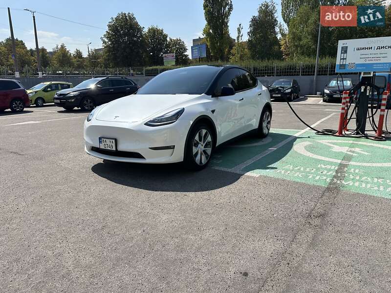 Внедорожник / Кроссовер Tesla Model Y 2022 в Кропивницком