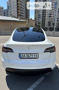 Позашляховик / Кросовер Tesla Model Y 2022 в Києві