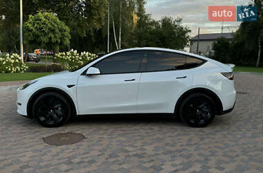 Внедорожник / Кроссовер Tesla Model Y 2023 в 