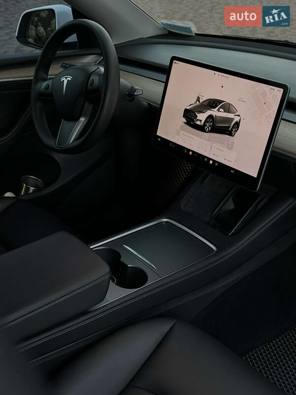 Позашляховик / Кросовер Tesla Model Y 2023 в Броварах
