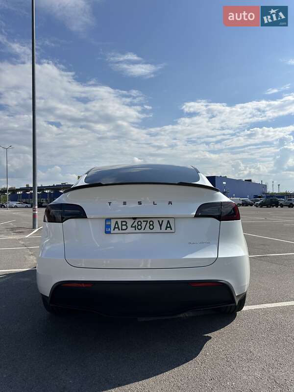 Внедорожник / Кроссовер Tesla Model Y 2023 в Виннице