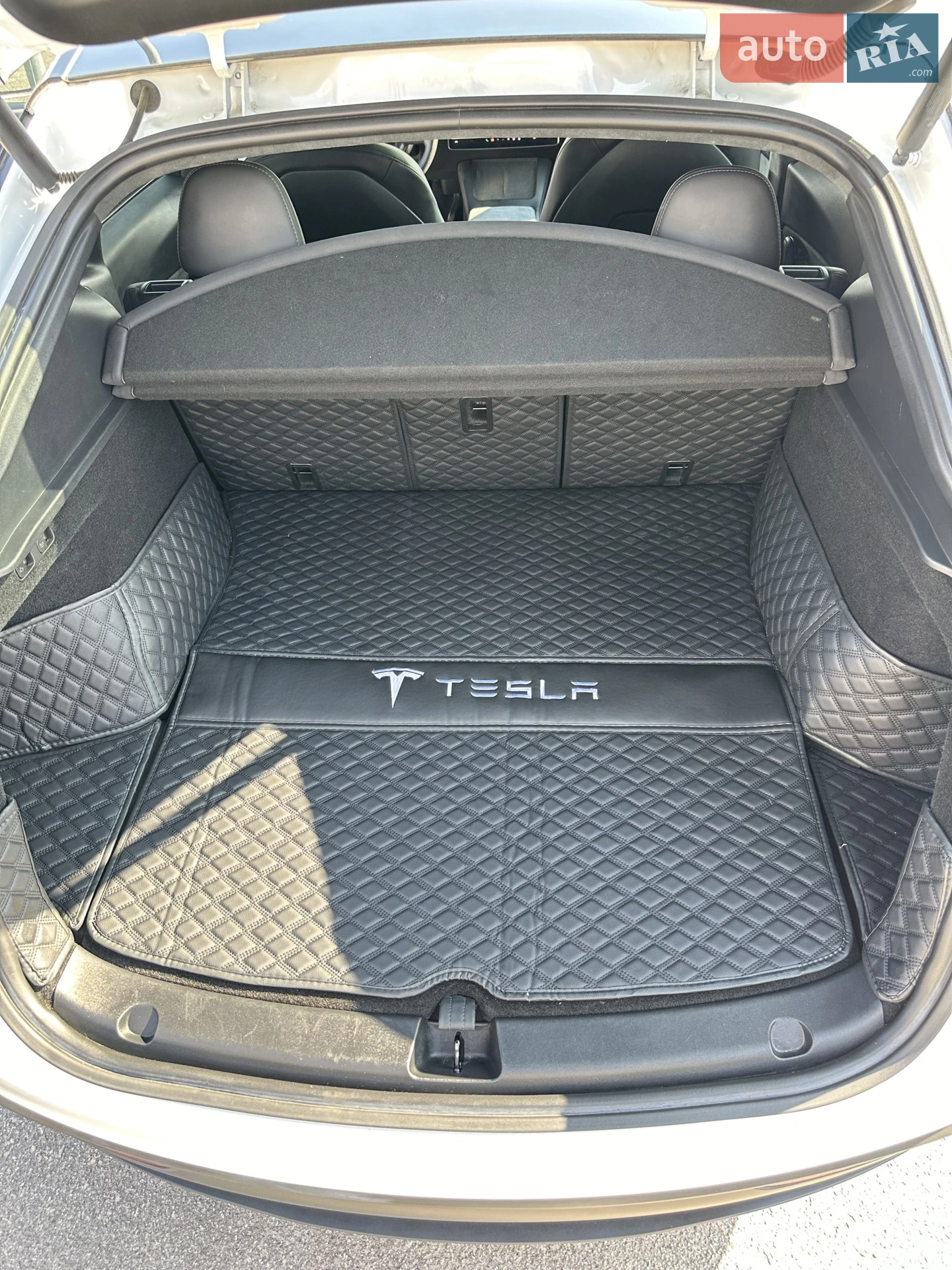 2023 Tesla Model Y - мініатюра 24