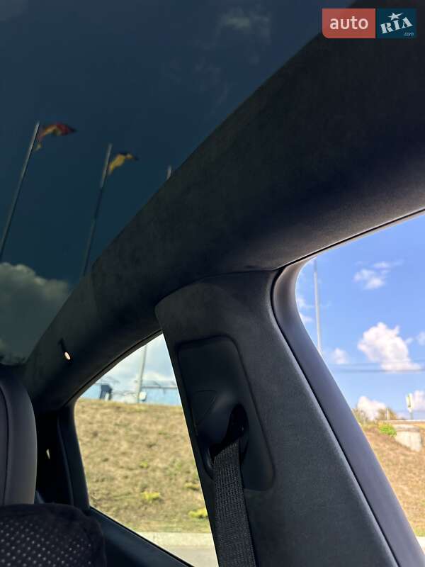 Позашляховик / Кросовер Tesla Model Y 2023 в Вінниці фото 26 Позашляховик / Кросовер Tesla Model Y 2023 в Вінниці