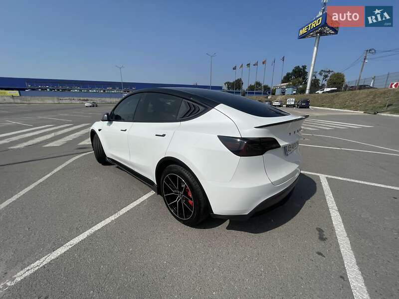 Внедорожник / Кроссовер Tesla Model Y 2023 в Виннице