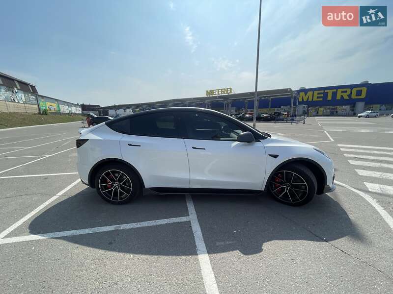 Позашляховик / Кросовер Tesla Model Y 2023 в Вінниці фото 33 Позашляховик / Кросовер Tesla Model Y 2023 в Вінниці