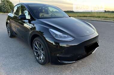 Позашляховик / Кросовер Tesla Model Y 2022 в Львові