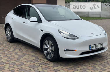 Внедорожник / Кроссовер Tesla Model Y 2020 в Здолбунове