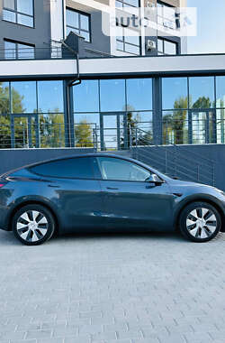 Позашляховик / Кросовер Tesla Model Y 2022 в Рівному