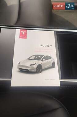 Внедорожник / Кроссовер Tesla Model Y 2022 в 