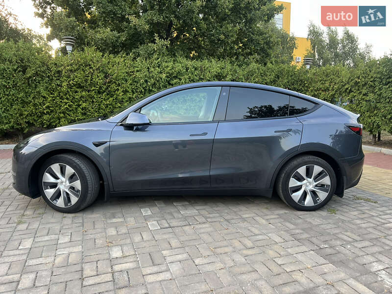 Внедорожник / Кроссовер Tesla Model Y 2021 в Змиеве фото 3 Внедорожник / Кроссовер Tesla Model Y 2021 в Змиеве