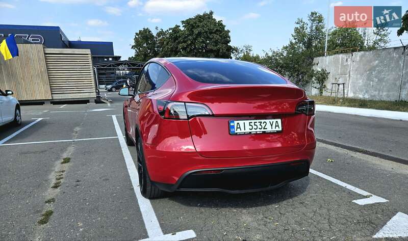 Позашляховик / Кросовер Tesla Model Y 2023 в Києві