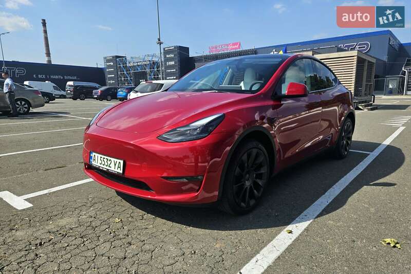 Позашляховик / Кросовер Tesla Model Y 2023 в Києві