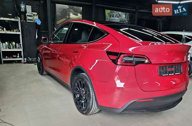 Внедорожник / Кроссовер Tesla Model Y 2023 в 