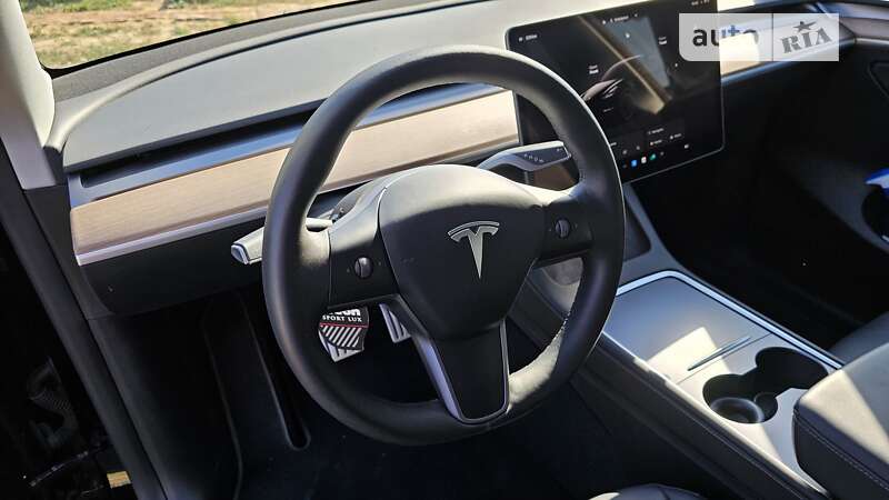 Позашляховик / Кросовер Tesla Model Y 2023 в Луцьку