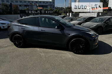 Позашляховик / Кросовер Tesla Model Y 2022 в Києві