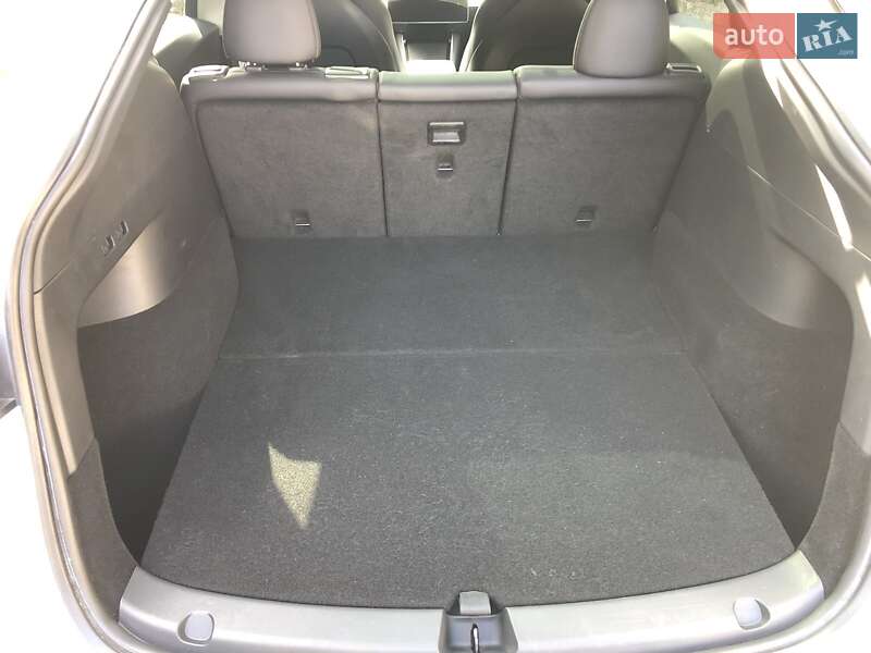 Внедорожник / Кроссовер Tesla Model Y 2020 в Каменском