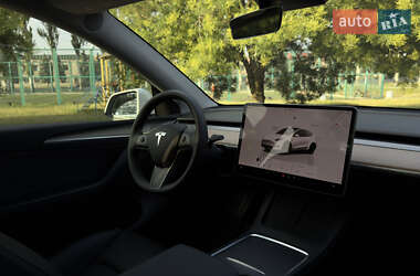 Внедорожник / Кроссовер Tesla Model Y 2023 в Днепре