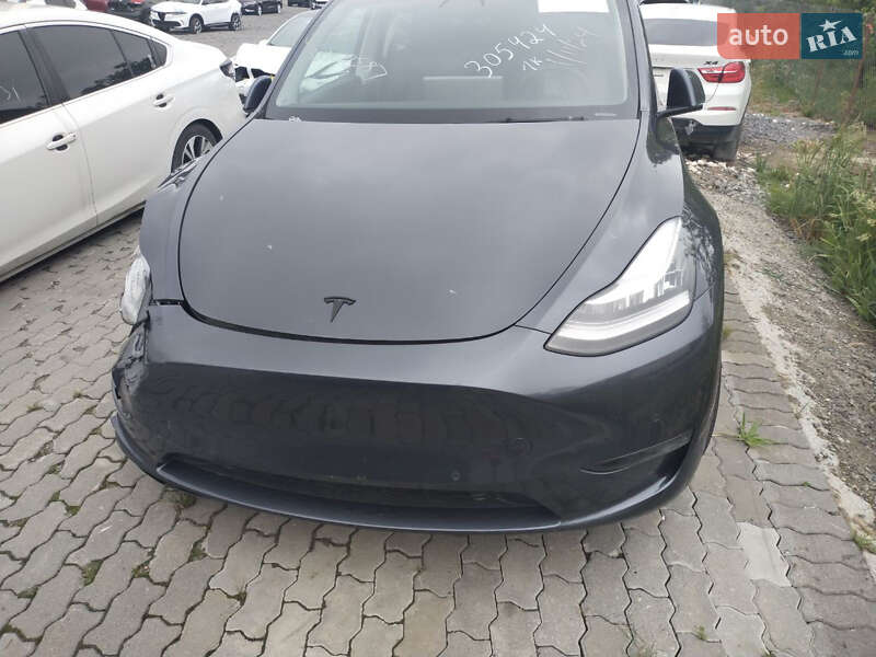 Внедорожник / Кроссовер Tesla Model Y 2021 в Змиеве фото 20 Внедорожник / Кроссовер Tesla Model Y 2021 в Змиеве