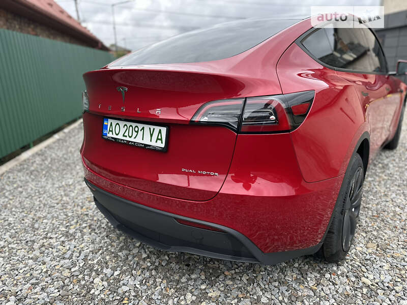 Внедорожник / Кроссовер Tesla Model Y 2023 в Виноградове