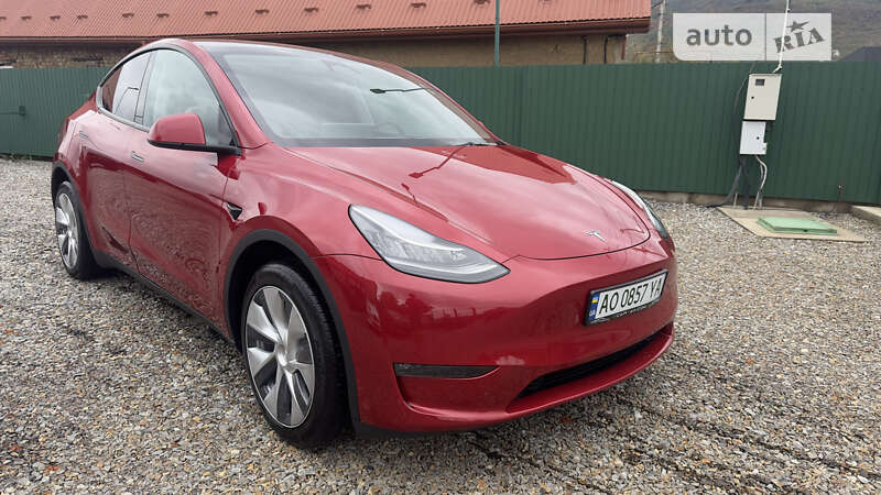 Внедорожник / Кроссовер Tesla Model Y 2023 в Виноградове фото 3 Внедорожник / Кроссовер Tesla Model Y 2023 в Виноградове
