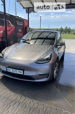 Внедорожник / Кроссовер Tesla Model Y 2023 в Львове