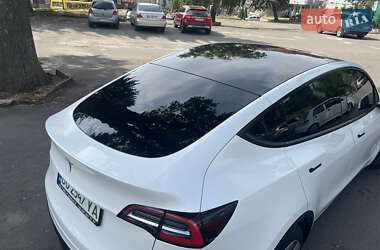 Внедорожник / Кроссовер Tesla Model Y 2020 в Тернополе