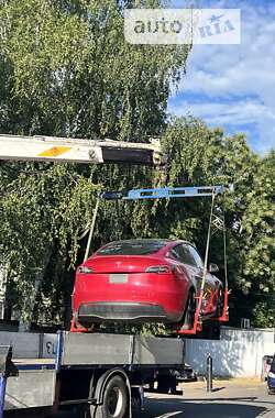 Внедорожник / Кроссовер Tesla Model Y 2021 в Одессе