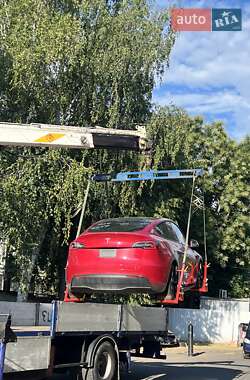 Внедорожник / Кроссовер Tesla Model Y 2020 в 