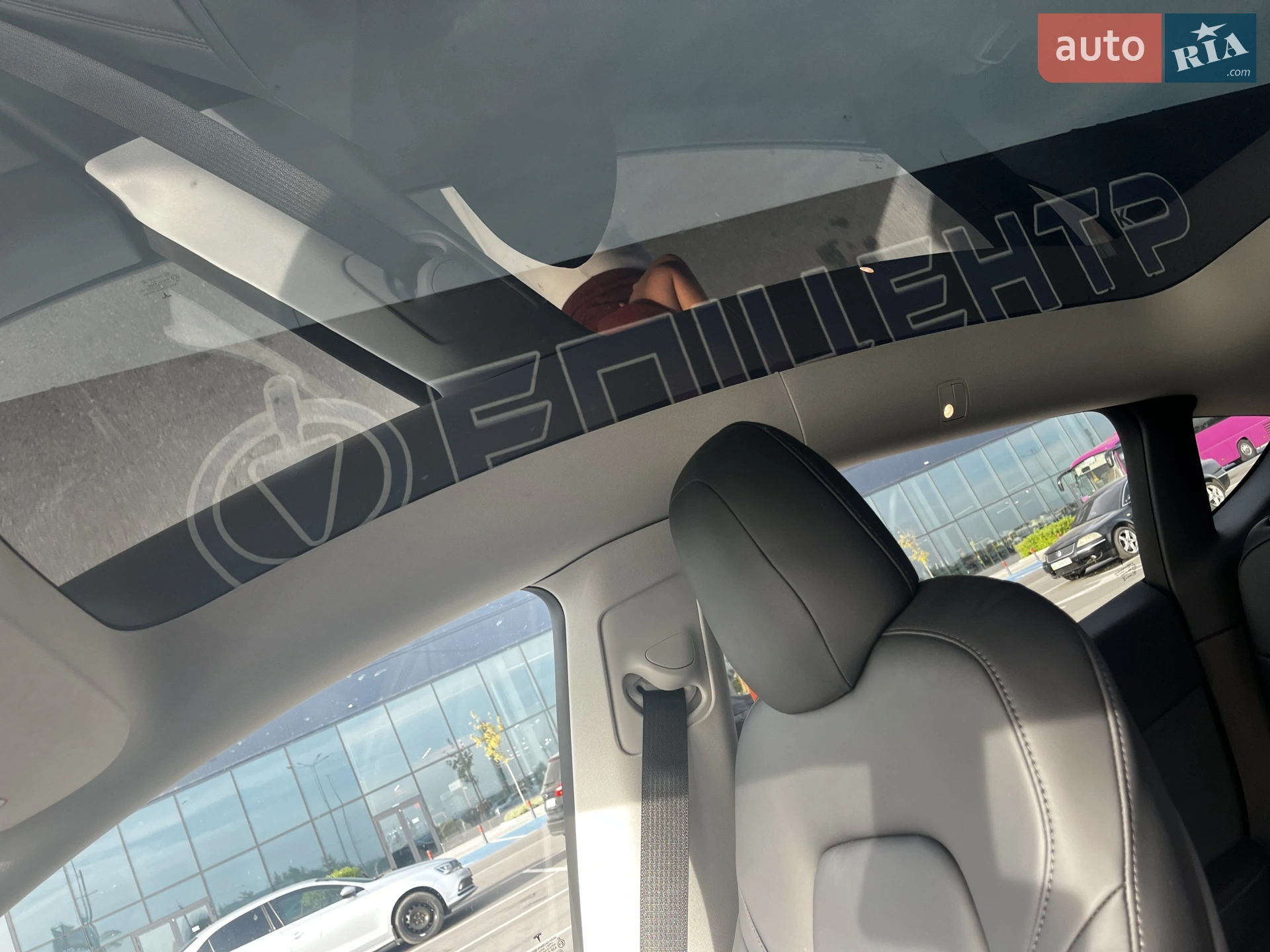2021 Tesla Model Y - мініатюра 5