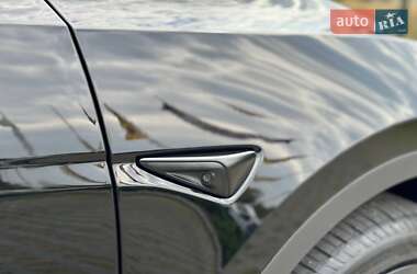 Внедорожник / Кроссовер Tesla Model Y 2021 в Одессе