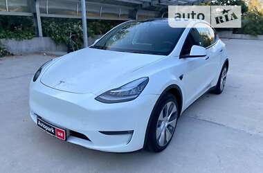 Внедорожник / Кроссовер Tesla Model Y 2022 в Киеве