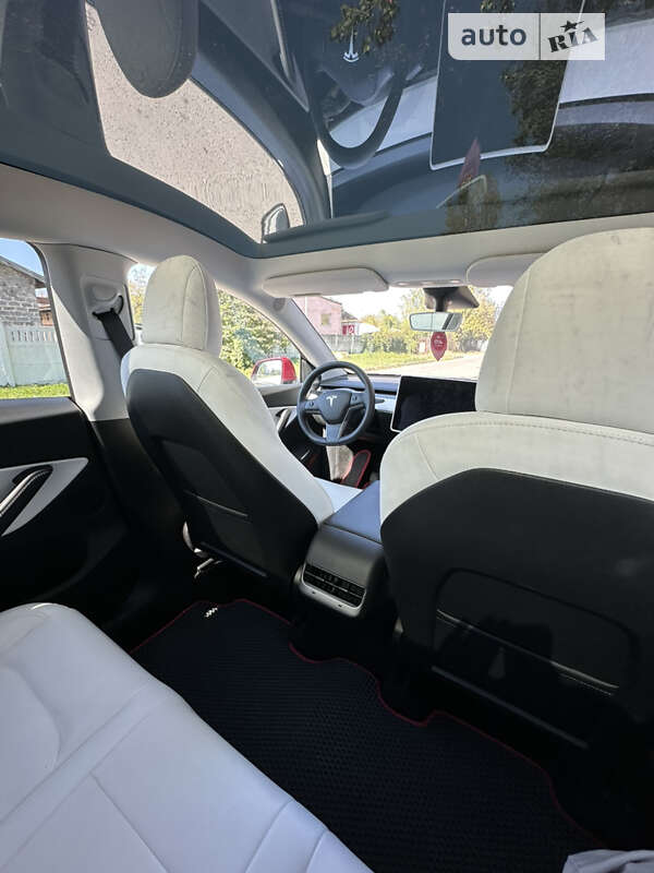 Внедорожник / Кроссовер Tesla Model Y 2022 в Ивано-Франковске фото 41 Внедорожник / Кроссовер Tesla Model Y 2022 в Ивано-Франковске